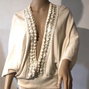 Design History cream cashmere blend deep V front embellished sweater size M